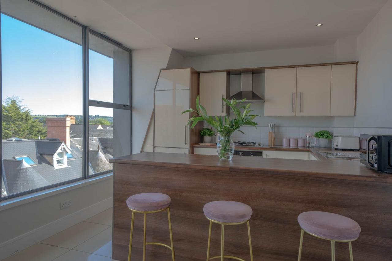 Rooftop Apartment At Queens Beautiful Views ベルファスト エクステリア 写真